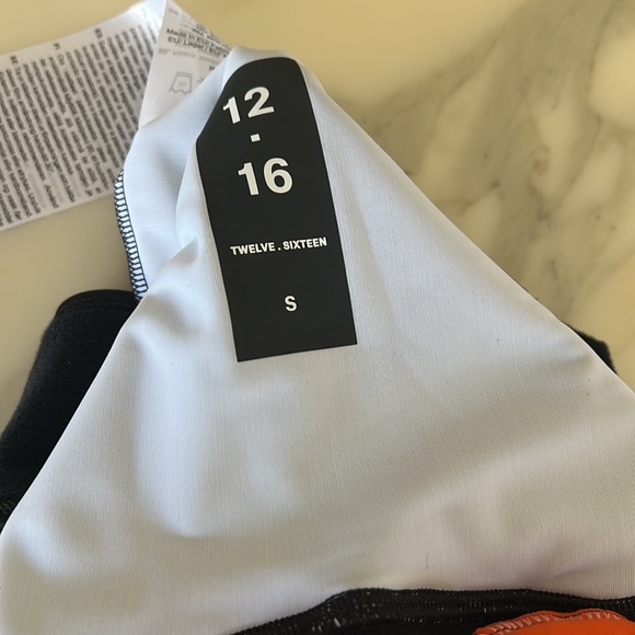 1216 Cycling kit size small NWOT - Picture 9 of 10